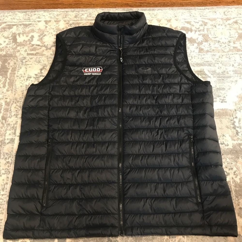 Oakley Men's Black Puffer Vest